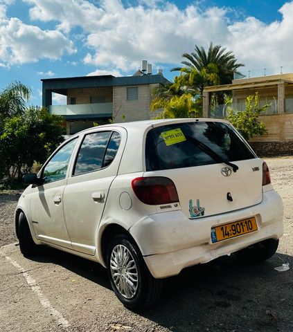 מודעת רכב טויוטה יאריס