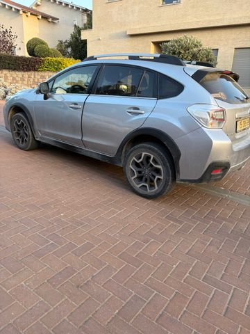 סובארו XV