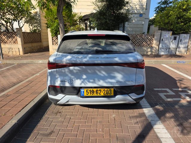 בי.ווי.די אטו 3