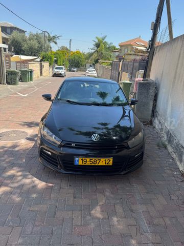 מודעת רכב פולקסווגן שירוקו