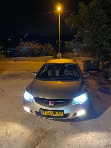 הונדה סיוויק