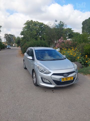 יונדאי i30