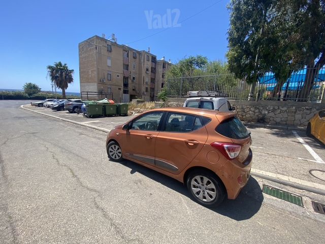יונדאי i10