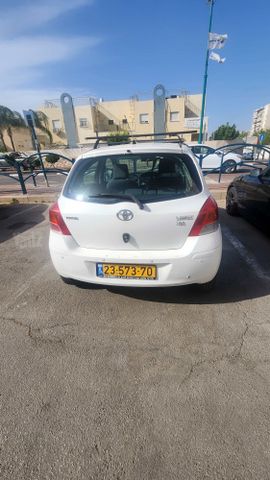 מודעת רכב טויוטה יאריס