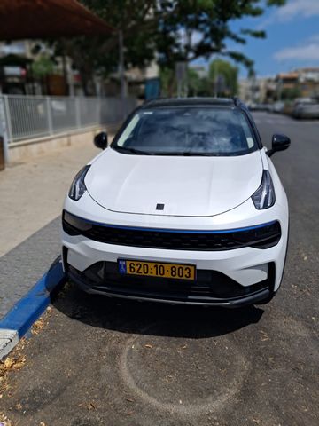לינק אנד קו 01
