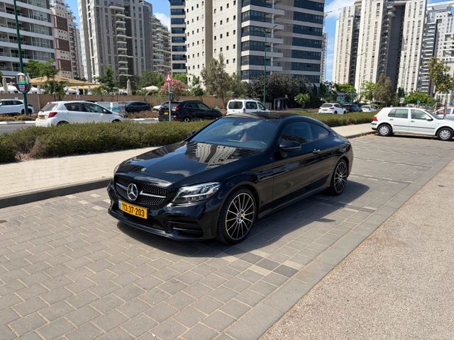 מודעת רכב מרצדס-בנץ C-class