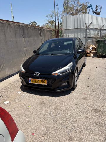 יונדאי i20