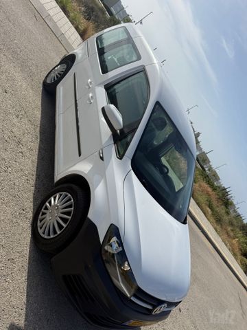 פולקסווגן קאדי