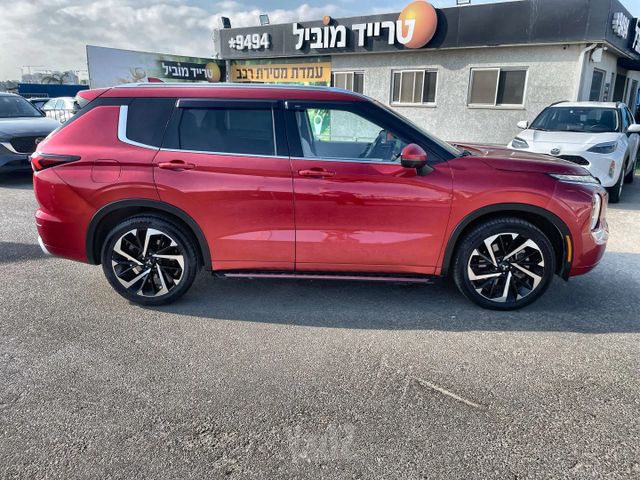 מודעת רכב מיצובישי אאוטלנדר 1