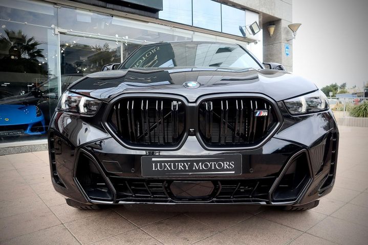 ב מ וו X6