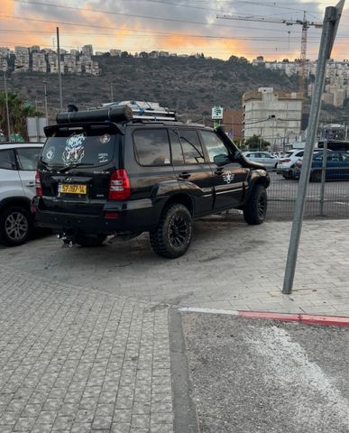 מודעת רכב יונדאי טאראקן
