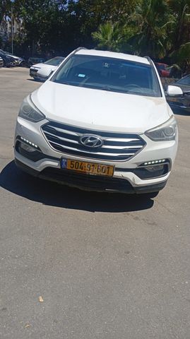 יונדאי סנטה פה