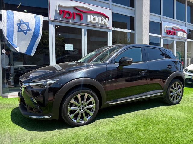 מודעת רכב מאזדה CX-3