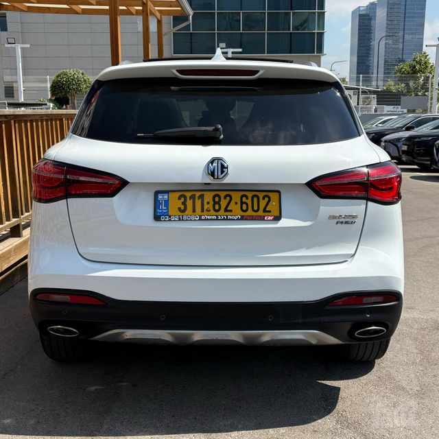 אם ג'י EHS PHEV