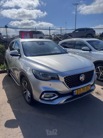 מודעת רכב אם ג'י EHS PHEV