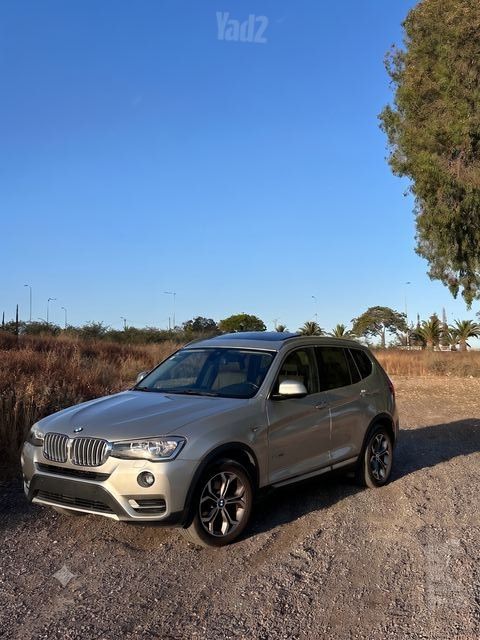 ב מ וו X3