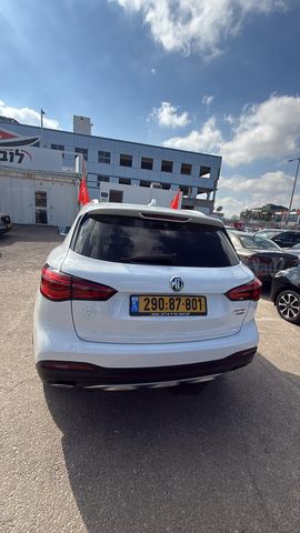 אם ג'י EHS PHEV