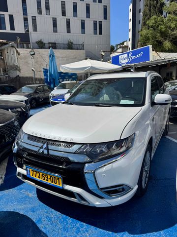 מודעת רכב מיצובישי אאוטלנדר
