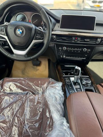 ב מ וו X5