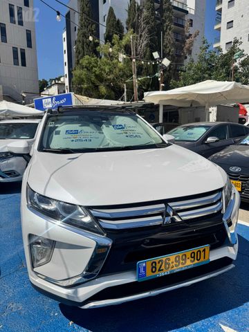 מודעת רכב מיצובישי אקליפס קרוס 1