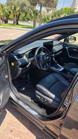 טויוטה RAV4