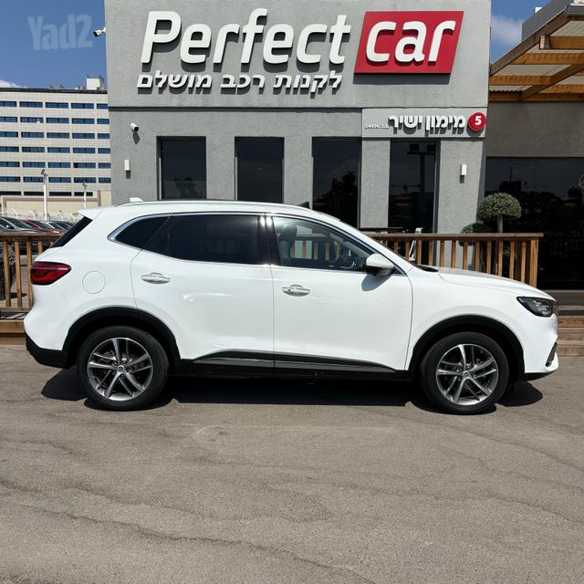 אם ג'י EHS PHEV