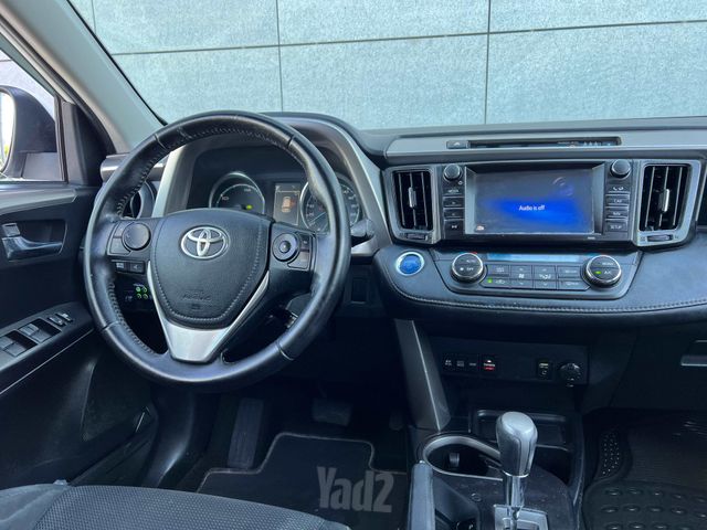 טויוטה RAV4