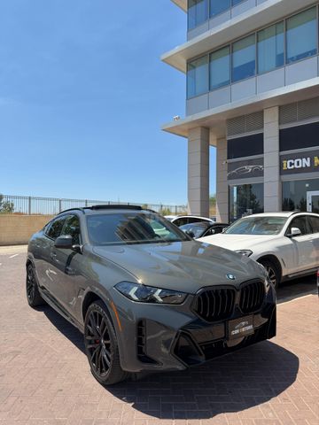 ב מ וו X6