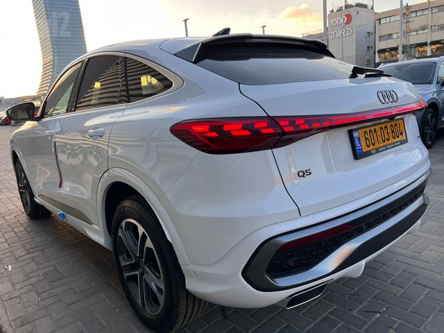 אאודי Q5