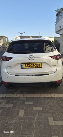 מודעת רכב מאזדה CX-5