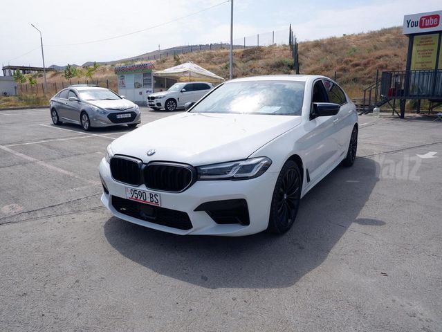מודעת רכב ב מ וו סדרה 5