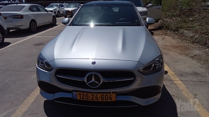 מודעת רכב מרצדס-בנץ C-class