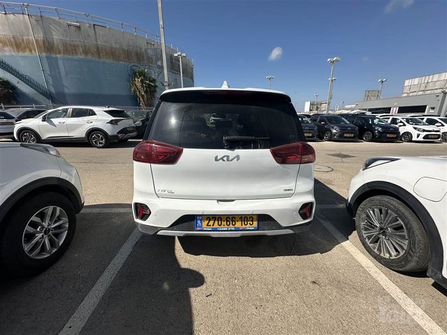 קיה נירו פלוס