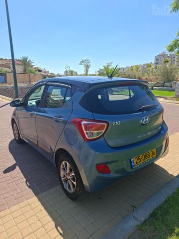 יונדאי i10