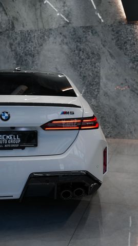 ב מ וו M5