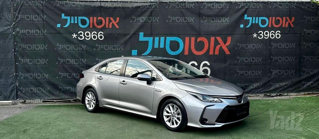 טויוטה קורולה