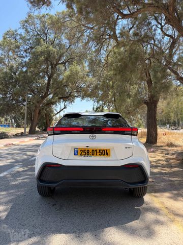 טויוטה C-HR