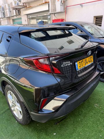 טויוטה C-HR