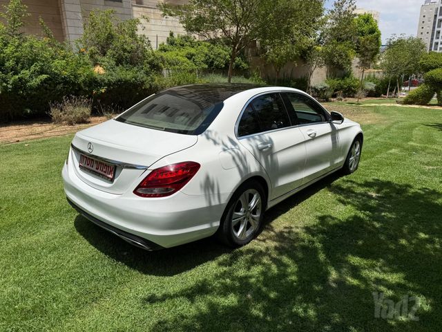 מרצדס-בנץ C-class