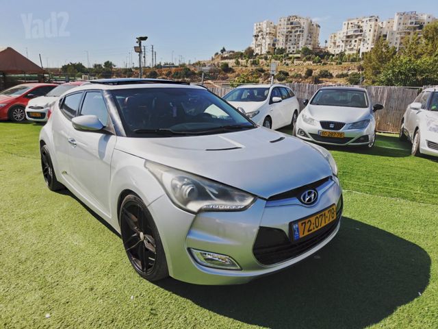 מודעת רכב יונדאי ולוסטר