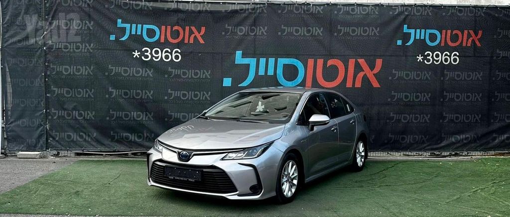 טויוטה קורולה