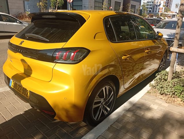 פיג'ו 208