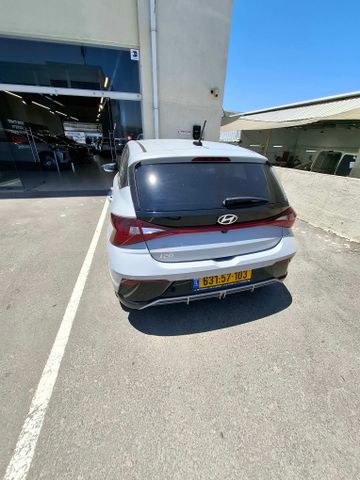 יונדאי i20