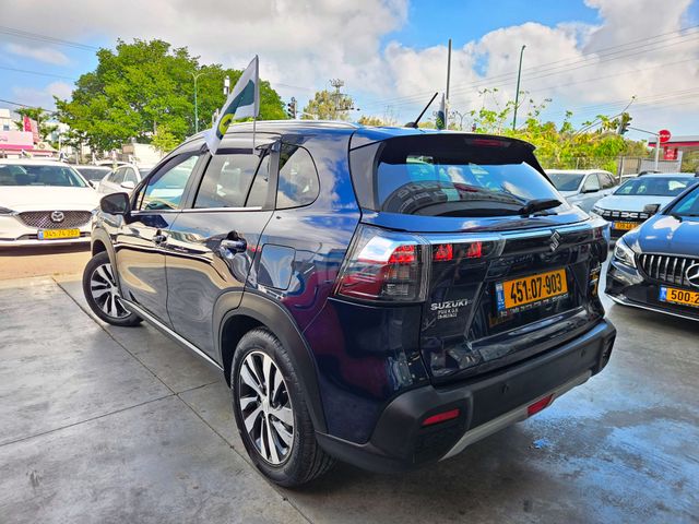 סוזוקי S-Cross