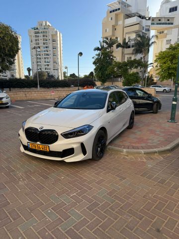מודעת רכב ב מ וו סדרה 1