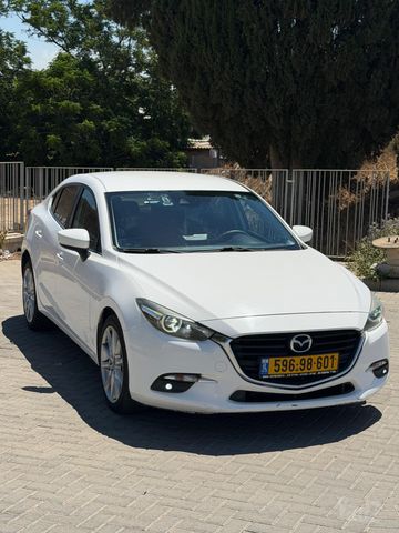 מודעת רכב מאזדה 3