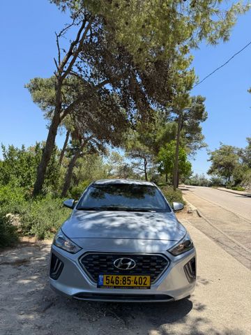 יונדאי איוניק