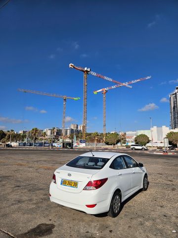 יונדאי אקסנט i25
