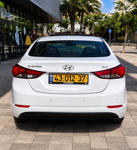 יונדאי I35