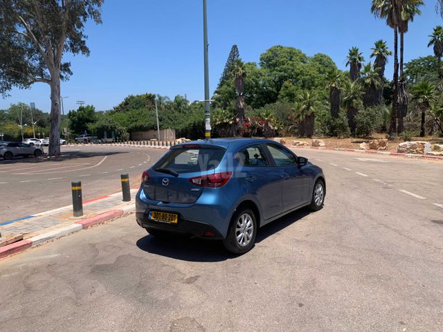מאזדה 2